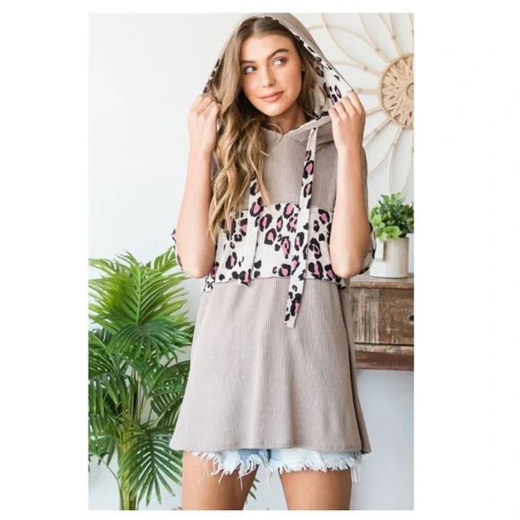 104 $20 start❤️ Pretty hooded animal print hoodie top - Picture 6 of 11